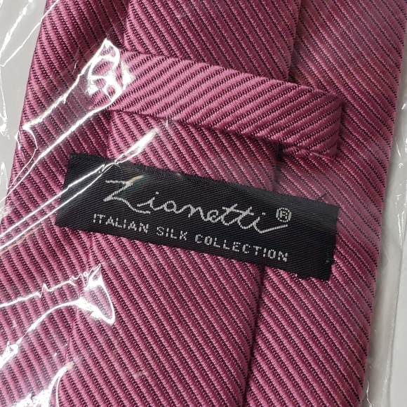 Italian Zianetti Silk Collection Preppy Pink Textured Giftable NWT Men's Tie - Picture 1 of 6